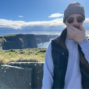 Meet your Posher, Perry